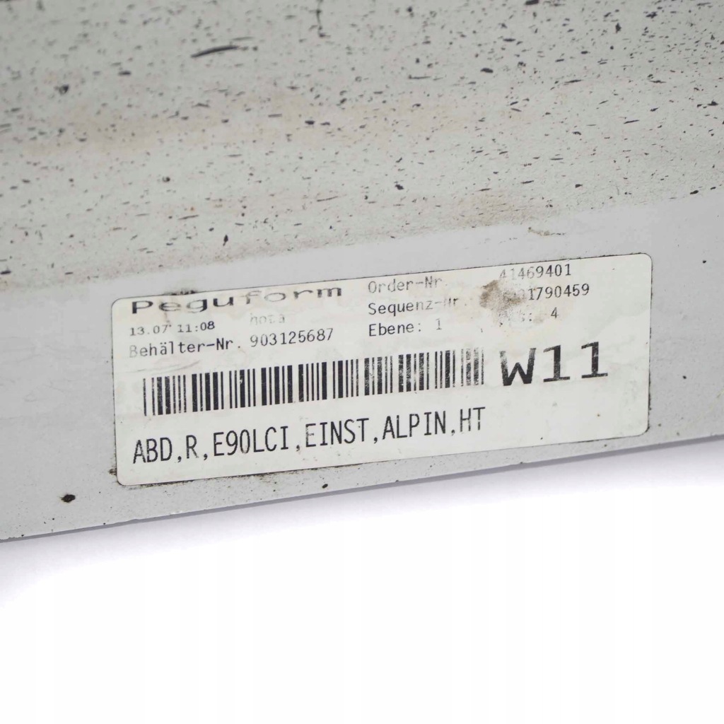 Bmw e90 e91 lci молдинг порог правый  alpinweiss 3 300 в Украине