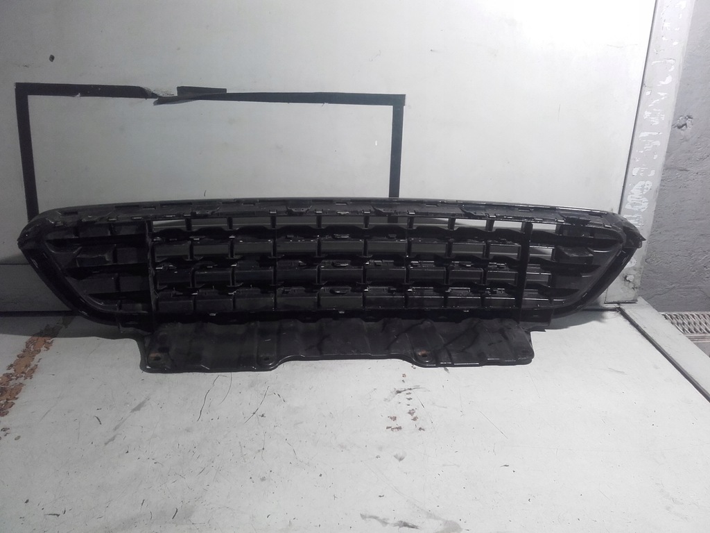 фото №2, Mini countryman r60 решётка радиатора решётка радиатора 9801581