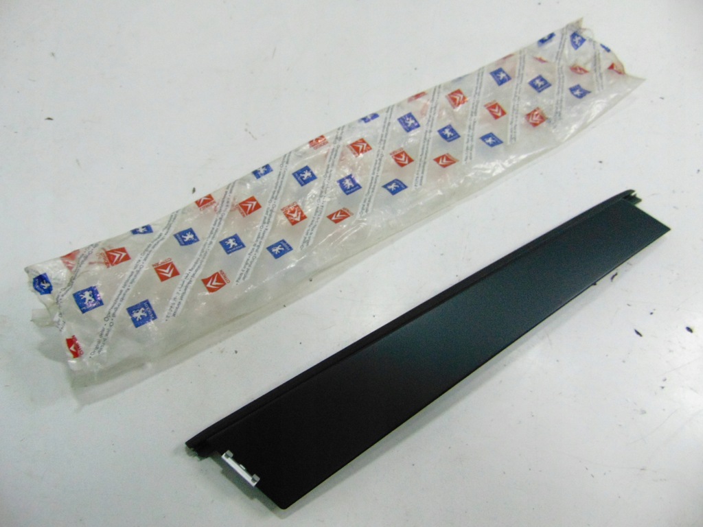 фото №1, Nowa оригинал молдинг дверь левый задняя peugeot 407