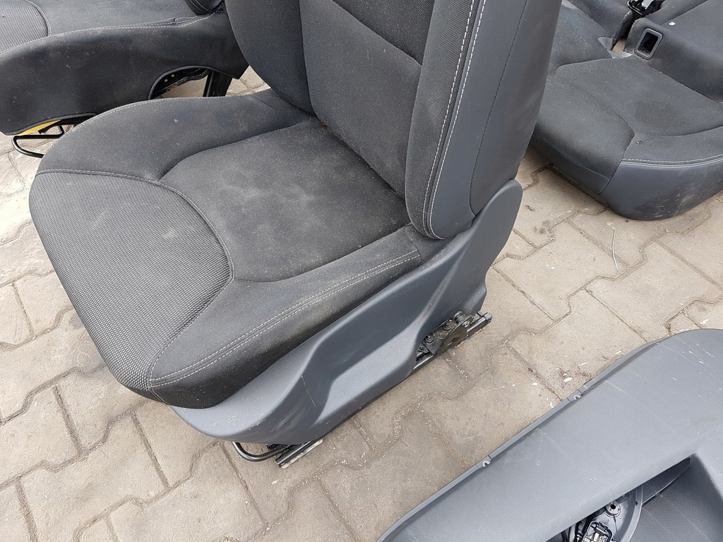 фото №8, Renault clio 4 iv 12r- hb сиденья заднее сиденье переходник фургон 5d