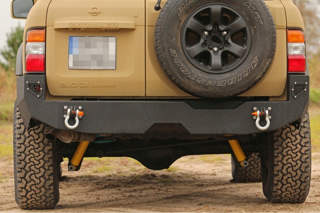 Бампер задняя  стальной nissan patrol y61 97-04 more 4x4 Недорого