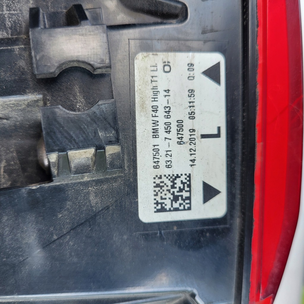 фото №13, Bmw 1 f40 19r+ левая лампа задняя