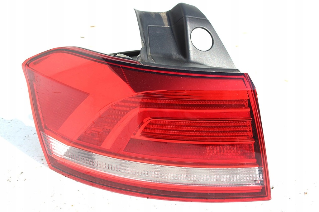 фото №14, Vw passat b8 kombi задня бампер задній + кришка багажника багажника + лампи лампа led ko