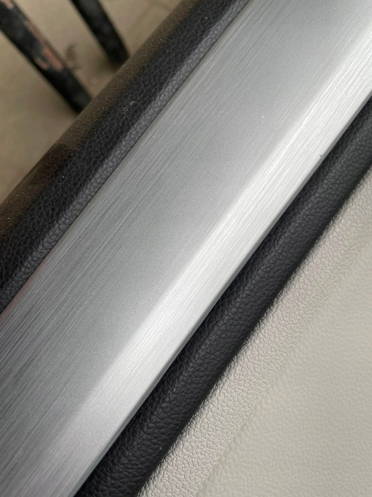 фото №11, Vw tiguan ii 5na обшивки двері шкіра світла