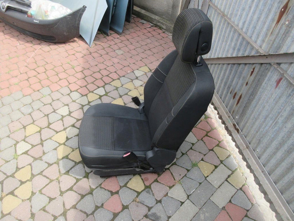 фото №4, Renault grand scenic iii 1.9 dci 130 km f9q870 сидіння правий перед