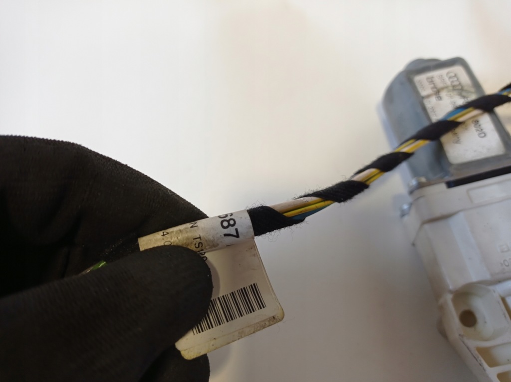 фото №5, Механизм стекло audi оригинальный номер 4f0959802d