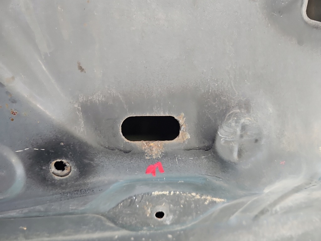 фото №10, Капот передняя крышка двигателя suzuki grand vitara ii бежевый zdl 05-08