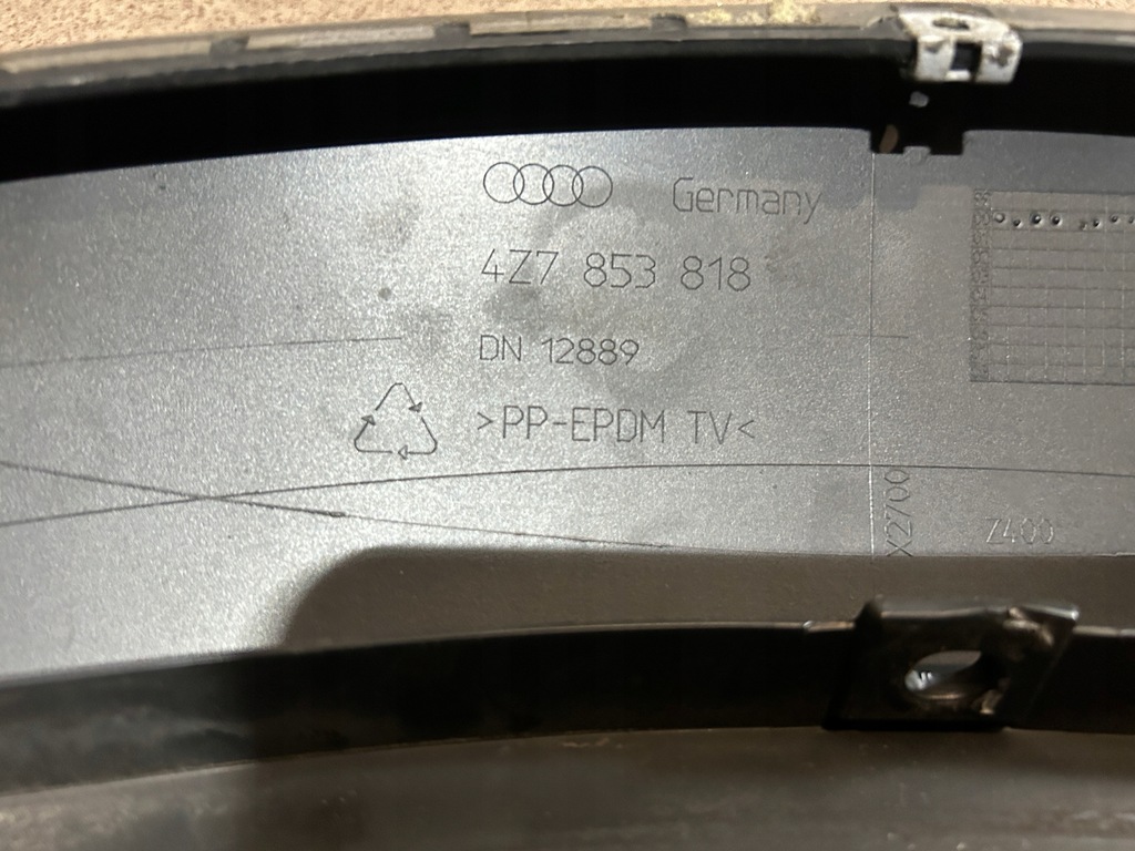 фото №10, Молдинг накладка крыла правый задняя audi a6 c5 allroad