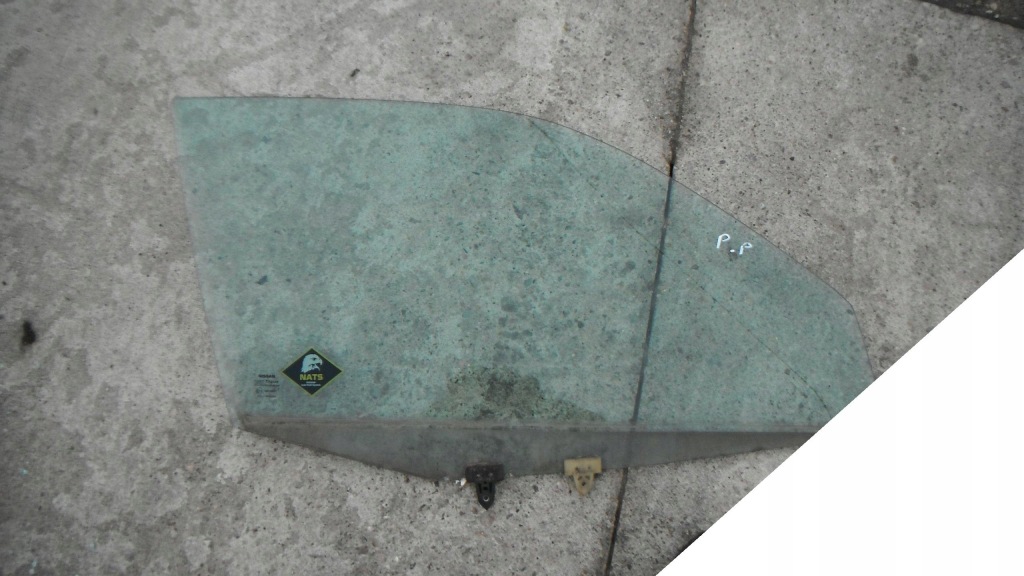 фото №1, Nissan primera p11 96-99 скло права передня