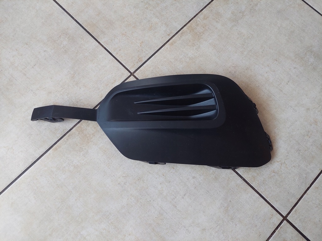 фото №1, Решітка бампера - лівий перед --- opel combo e - 2018