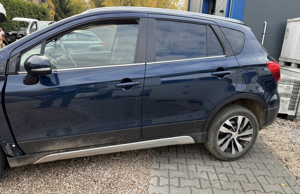 фото №1, Suzuki sx4 s-cross рейлінг рейлінги + болти оригінал алюміній