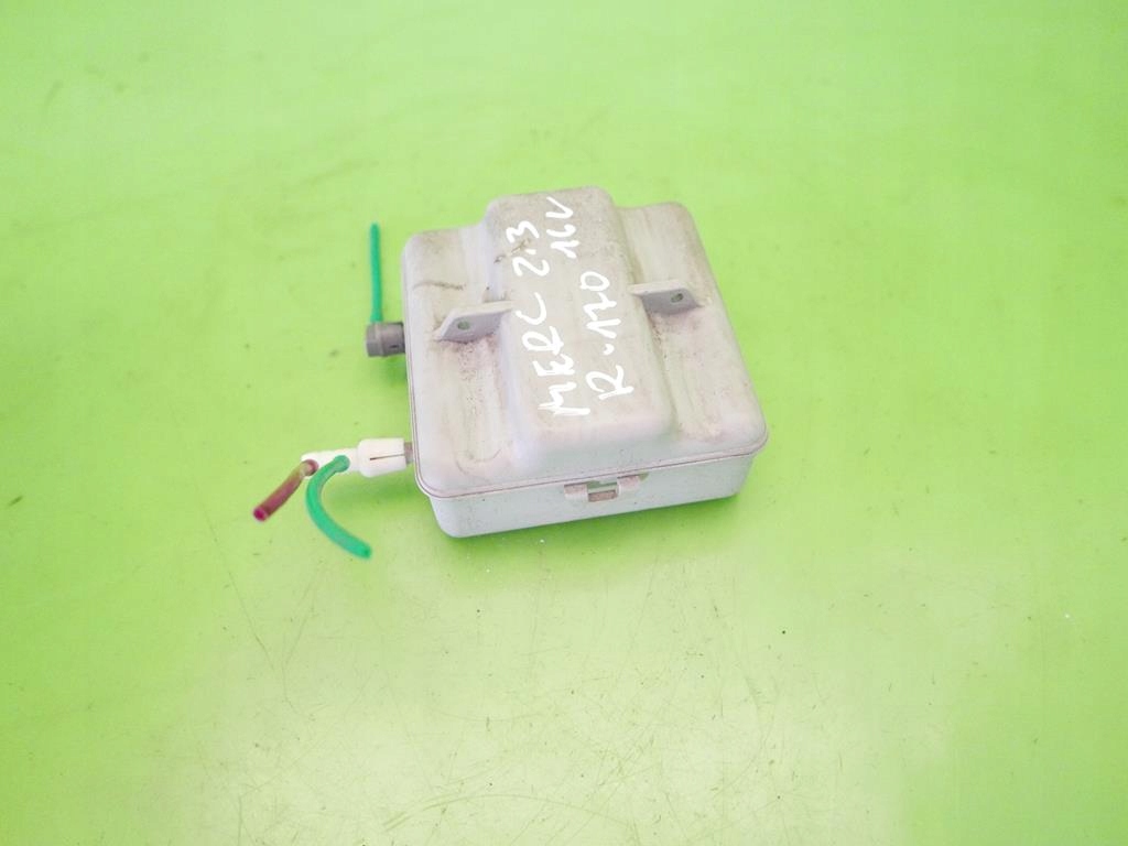 фото №4, Бачок вакууму mercedes r170 slk 2.3 96-