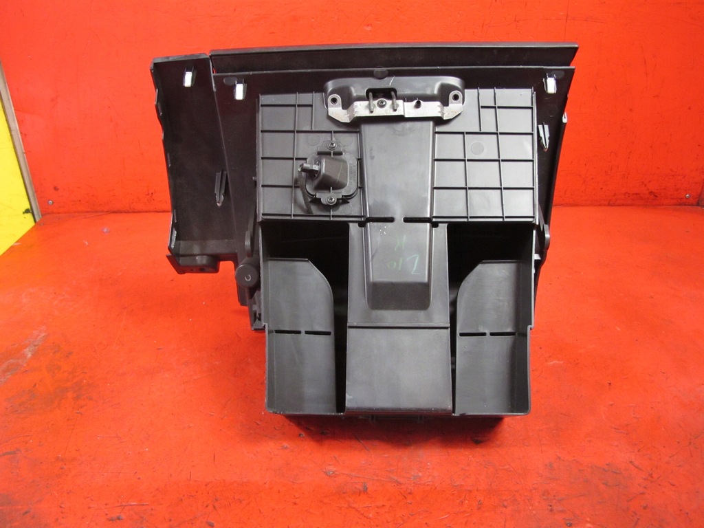 фото №7, Mazda 5 cr 05-10 бардачок пасажира europa cc2964161