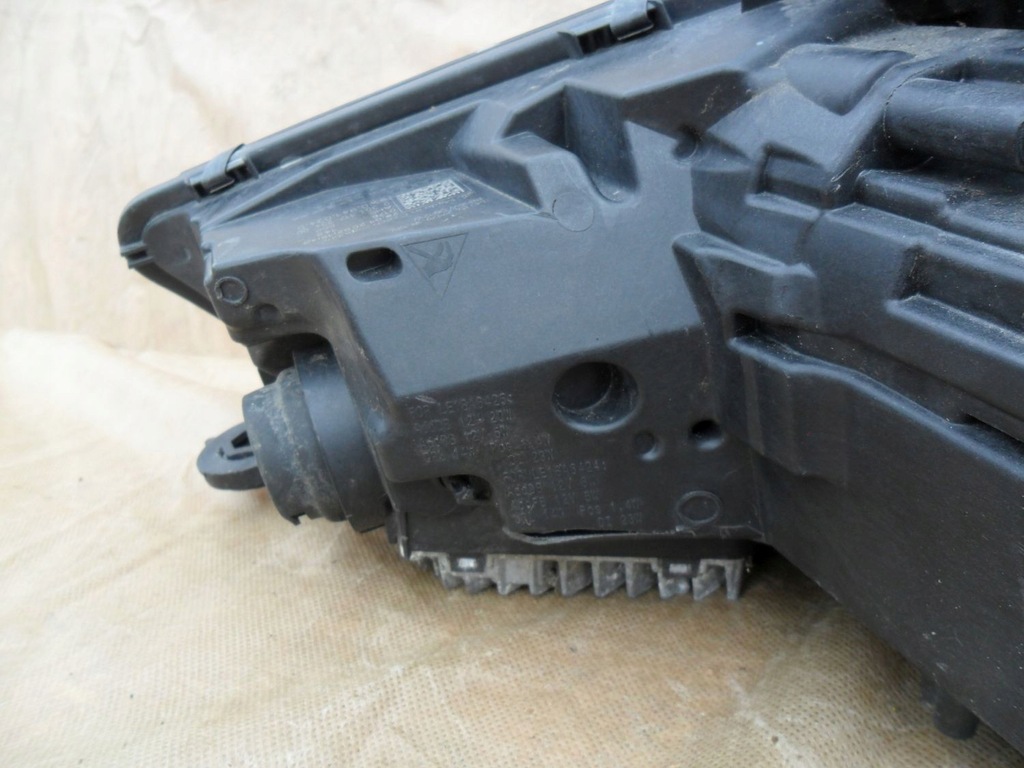 фото №14, Лампа передняя левый led matrix audi a4