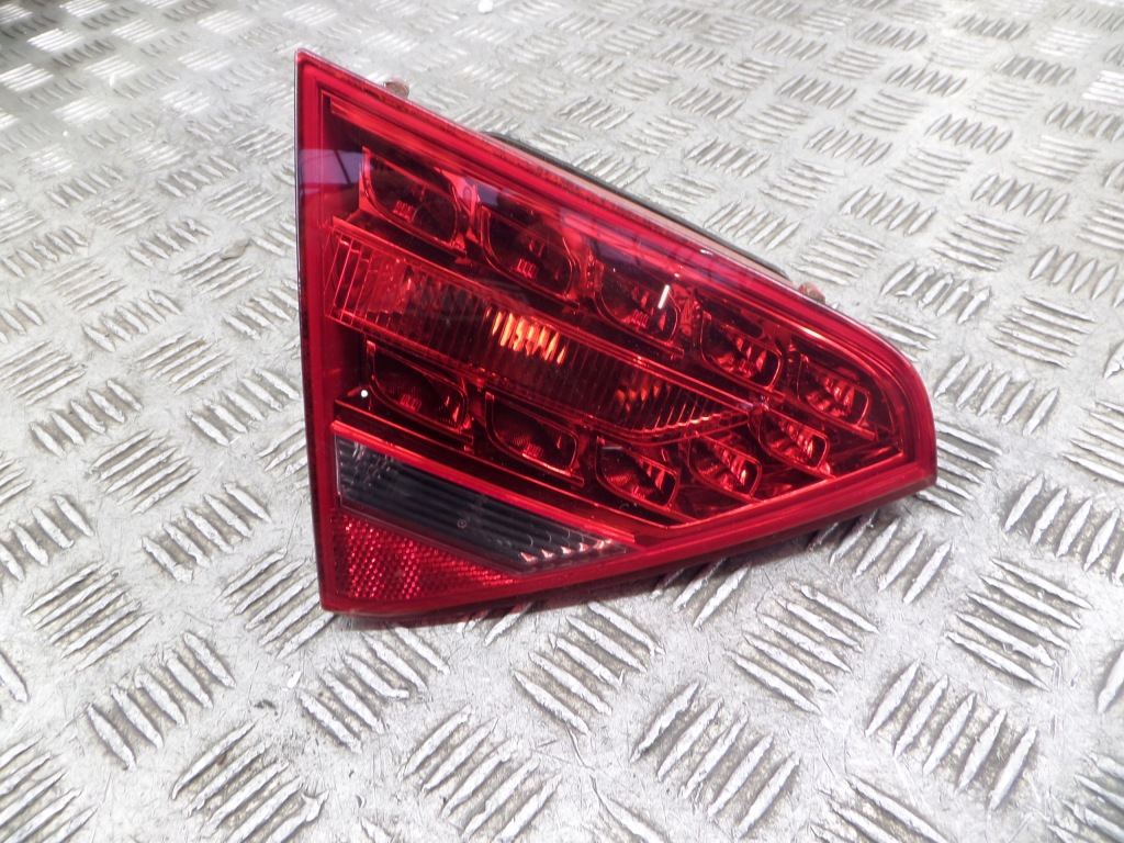 фото №1, Audi a5 8t лампа левый задняя w крышка led 8t0945093a