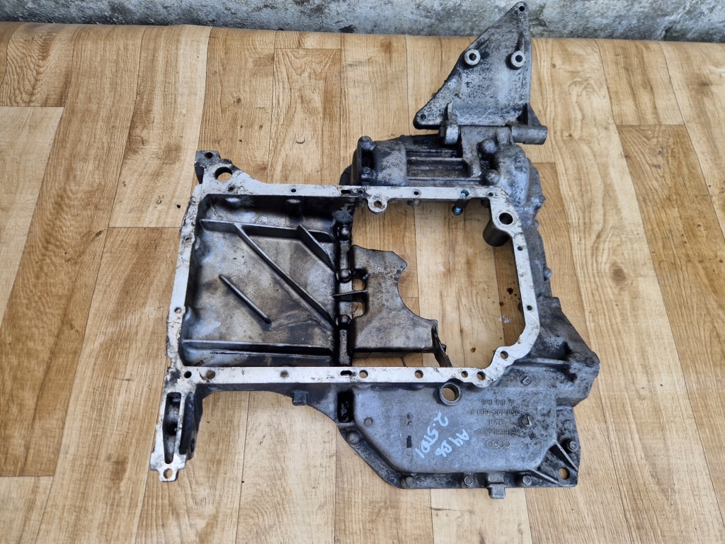 Купити Audi a4 b6 піддон масляна 059103604g 2.5 tdi