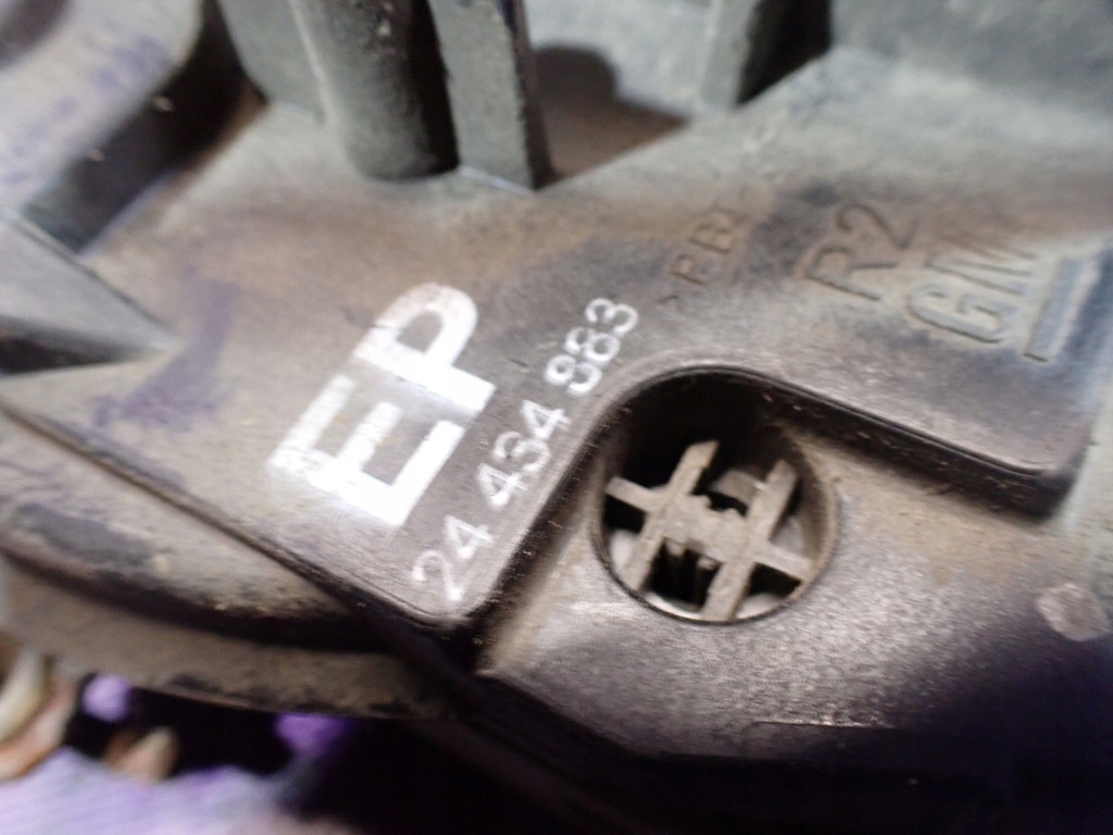 фото №9, Opel combo c 01-05 замок перед правый ручка 24434883 13104264g