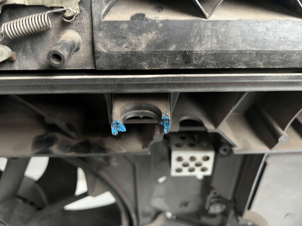 фото №7, Pas передний корпус радиатор citroen berlingo iii 3