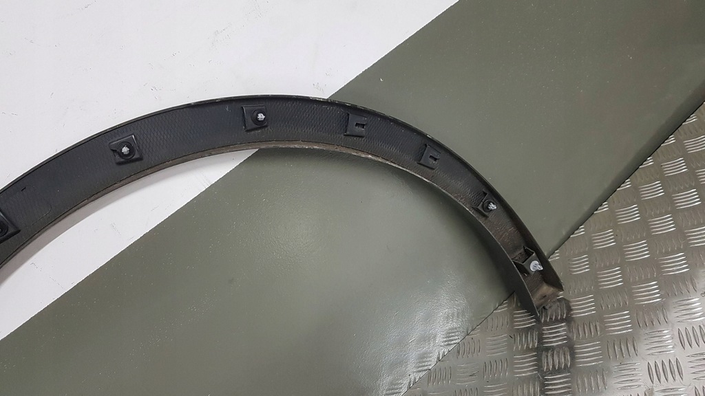 фото №8, Vw id.4 20- молдинг расширитель арки крыла левый задняя