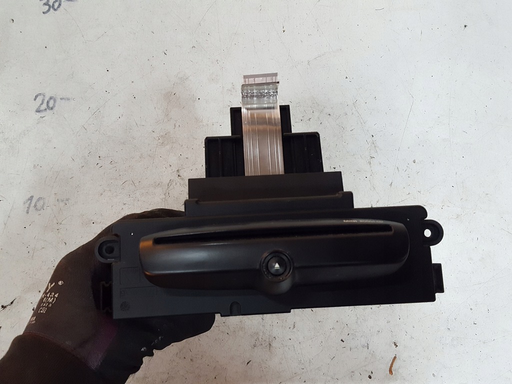 фото №1, Mini cooper r56 r55 lift радио cd радиопроигрыватель