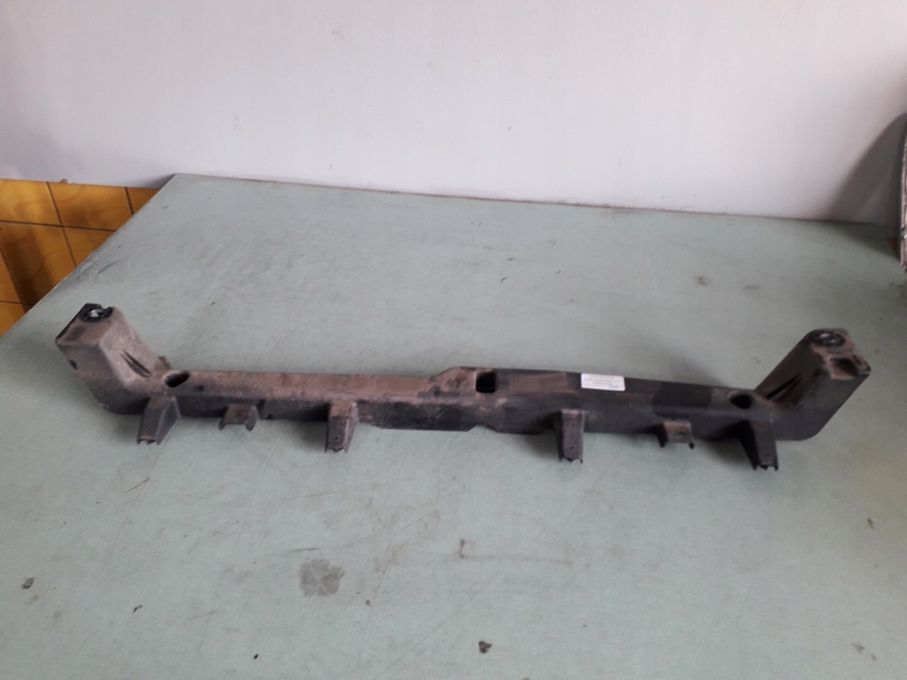 фото №1, Renault zoe направляющая бампера задняя