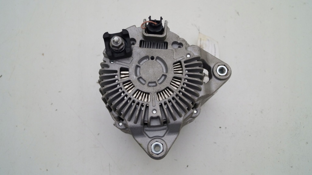 Renault trafic vivro nv300 1.6 dci 14- генератор t Недорого