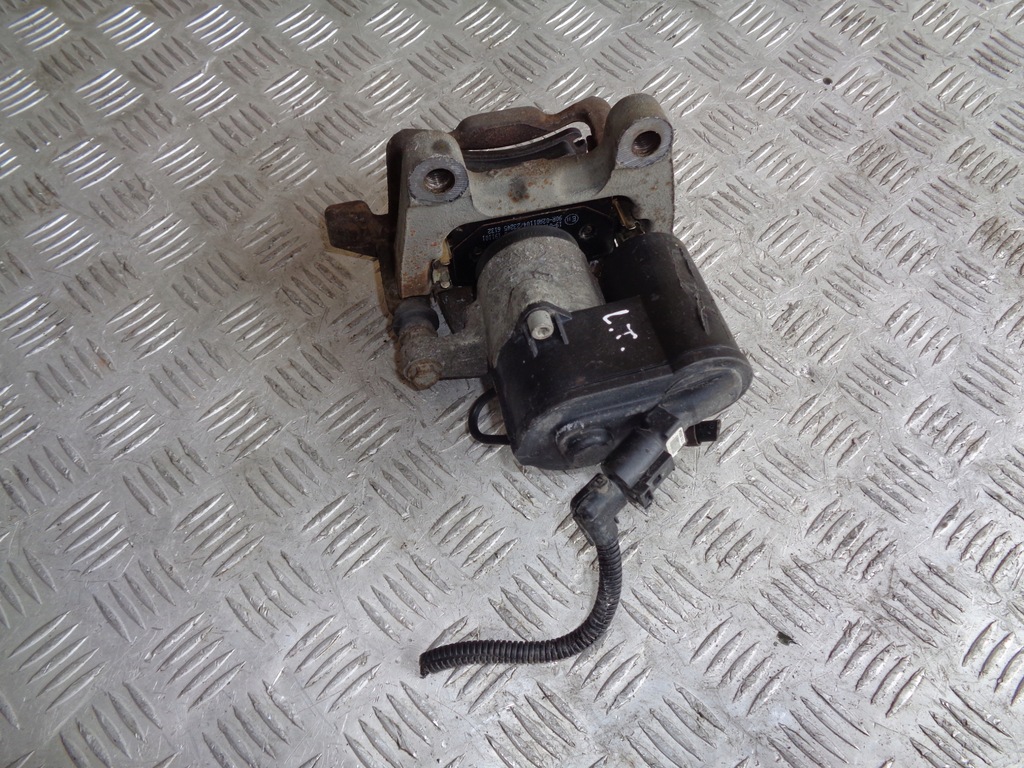 фото №5, Суппорт тормозной левый задняя vw passat cc 3.6 310 08-