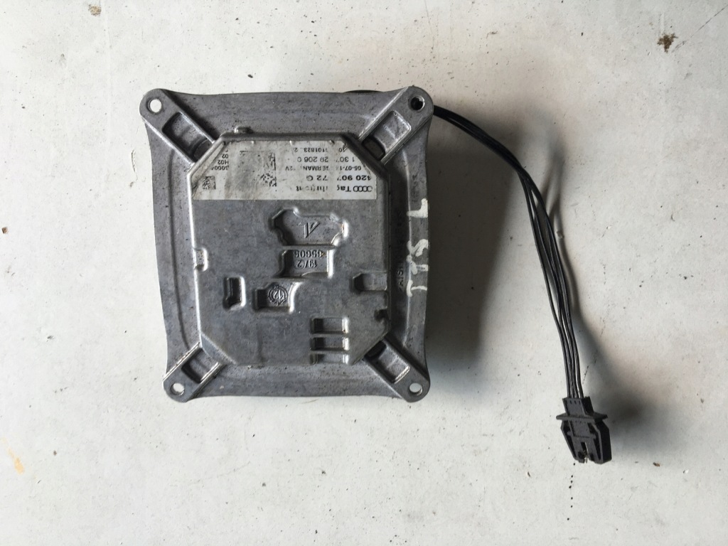 фото №1, Audi tt 8j преобразователь ксенон ! оригинал !