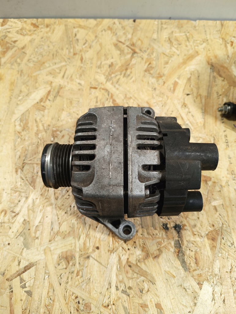Купить Генератор fiat lancia 51984055