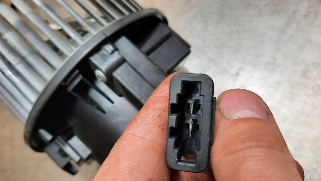 фото №4, Вентилятор отопителя volvo xc70 ii 08r