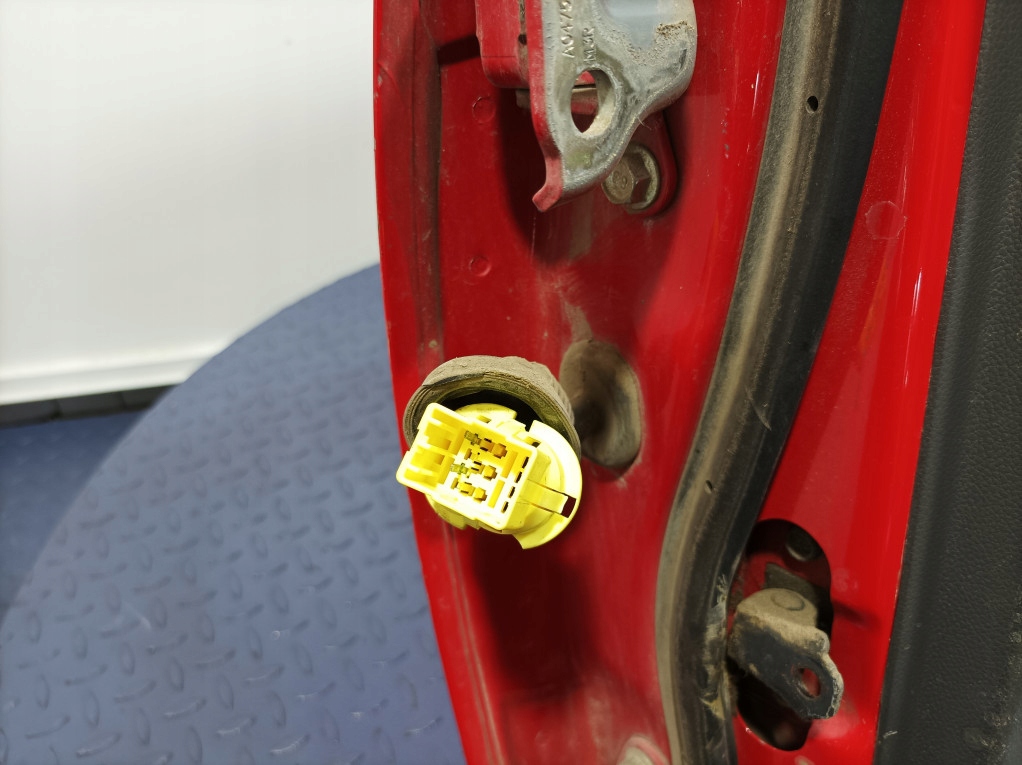 фото №14, Chevrolet spark iii m300 двері задня праве задні gge