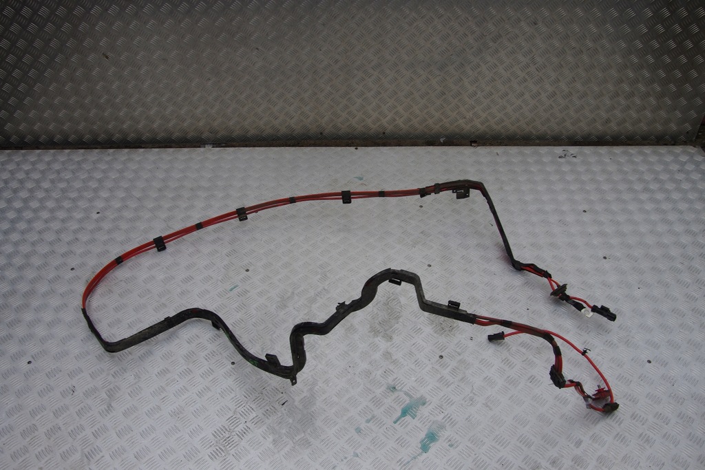 фото №10, Шланг аккумулятор plus + bmw 3 f34 gt 6832330