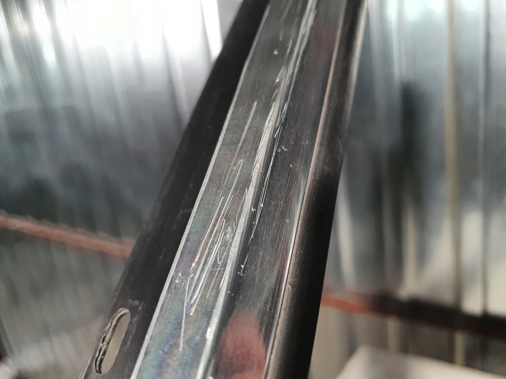 фото №5, Молдинг прокладка дверь левая задняя audi a8 d3 4e0