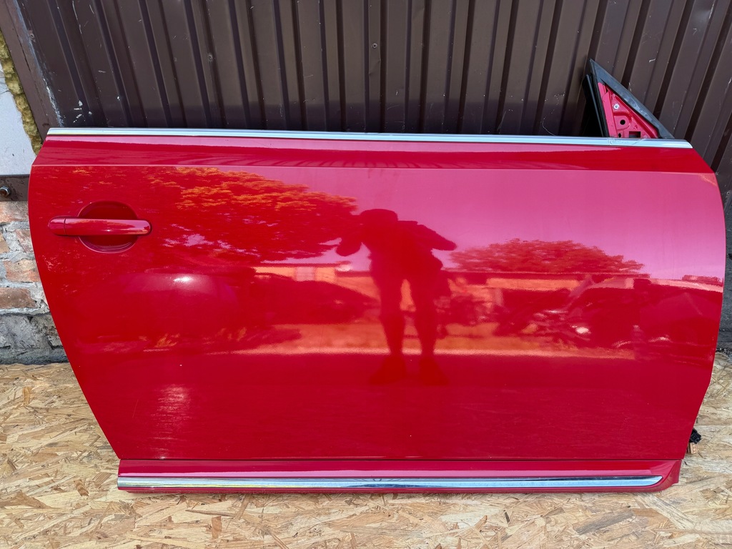 фото №1, Дверь правое vw beetle 5c0