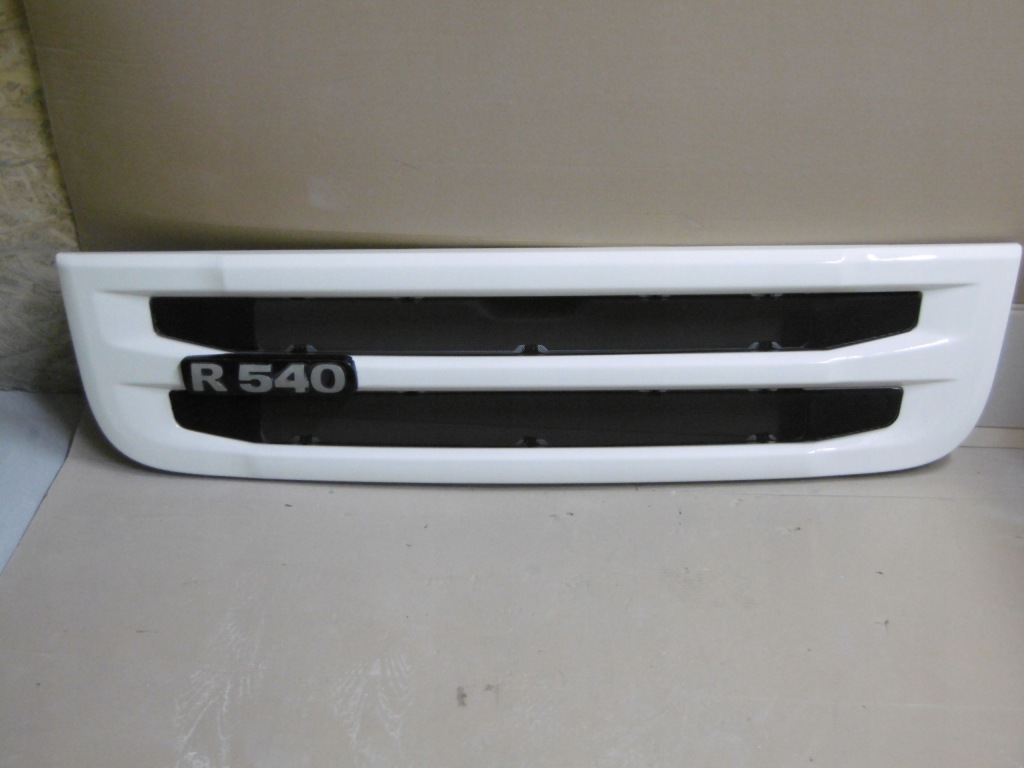 фото №1, Решітка радіатора лавка підніжка scania r 1885932