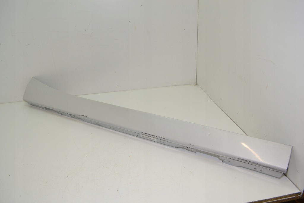 Купить Порог правый молдинг порог bmw 1 f20 5177-7287828