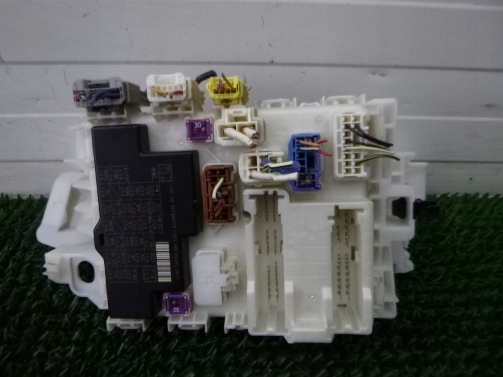 фото №1, Коробка запобіжників suzuki оригінальний номер p611-9553