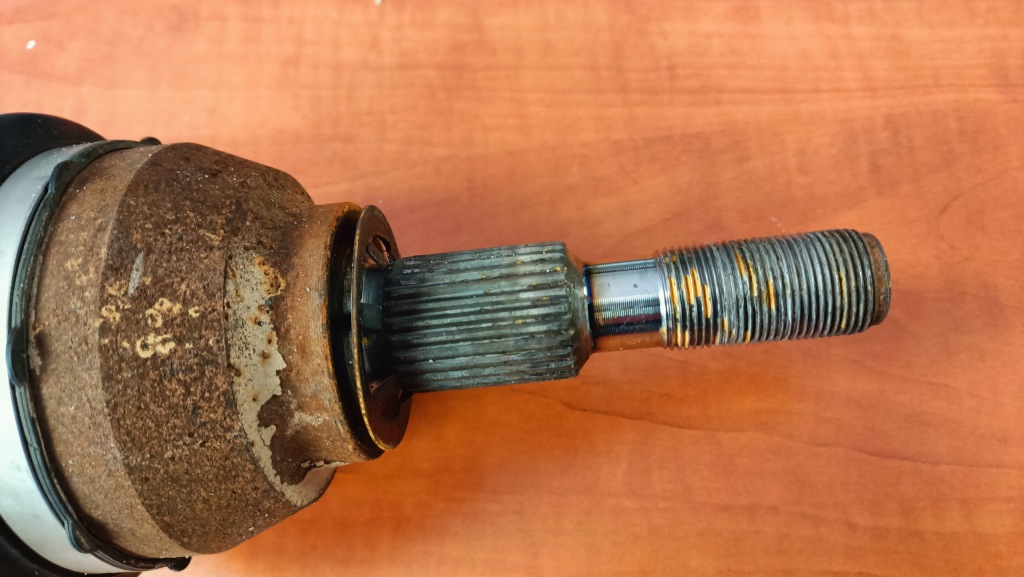 Jg9p-3b436-aa приводной вал mondeo mk5 1,5 бензин Недорого