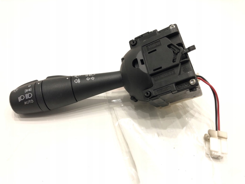 фото №1, Переключатель поворотники renault clio iv 255675887r выключатель