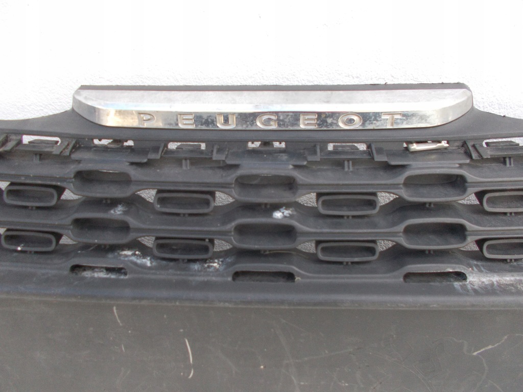 фото №5, Решітка радіатора решітка радіатора peugeot 208 2012-15