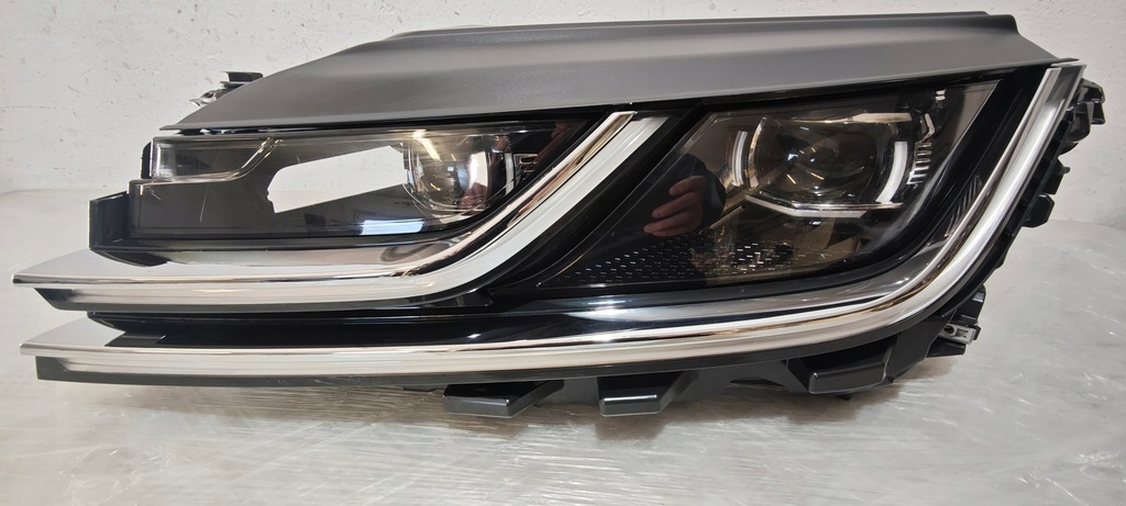 фото №1, Лампа левый перед volkswagen vw arteon 3g8 full led