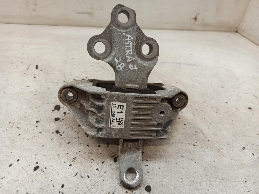 фото №11, Opel astra j 1.4t кронштейн подушка двигателя 13248549