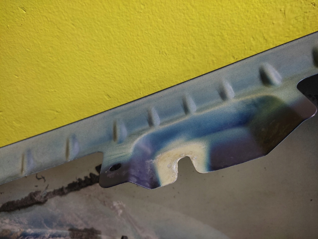 фото №11, Skoda rapid ii lift hb крила правий перед лак z157