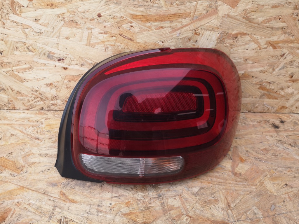 фото №1, Citroen c3 iii лампа правий задня 9812257480
