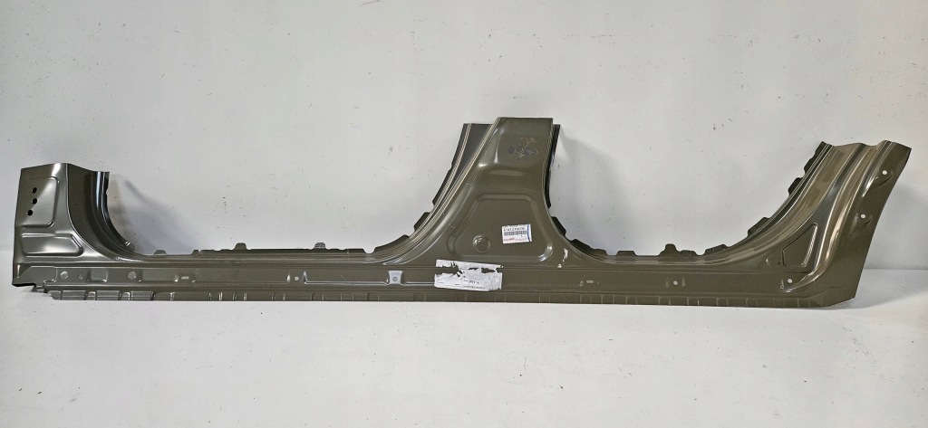 фото №1, Порог левый обшивка toyota chr c-hr 61412-f4030 новый