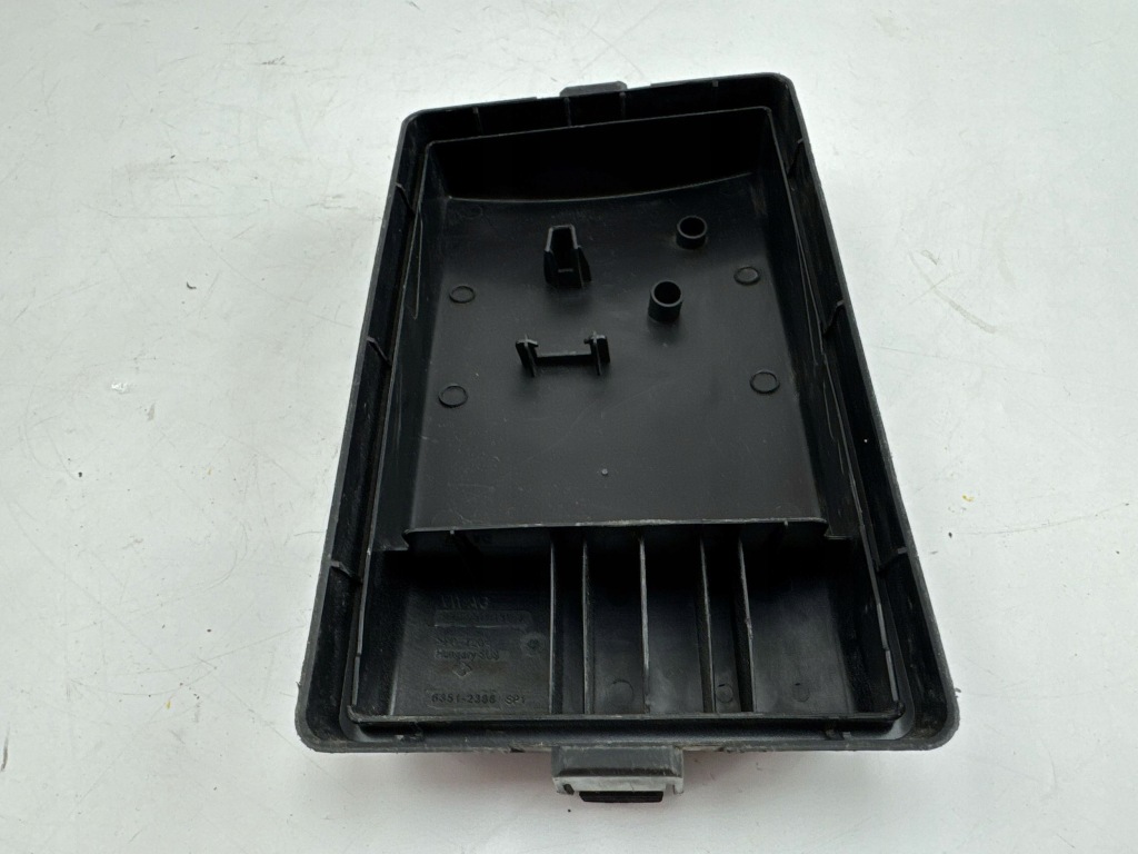 Audi a3 s3 8v 2015 кришка запобіжників Зі Шроту