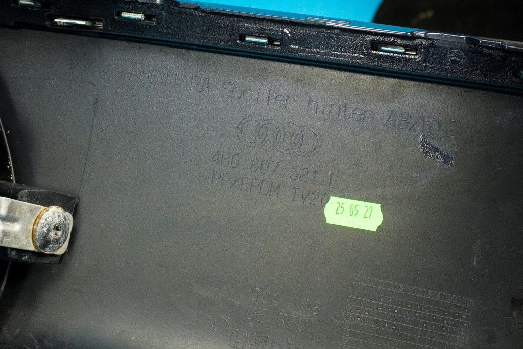 Бампер задний задний  комплект  pdc жгут audi a8 4h lift lx5r 4h0807067f 4h0807511f с Разборки