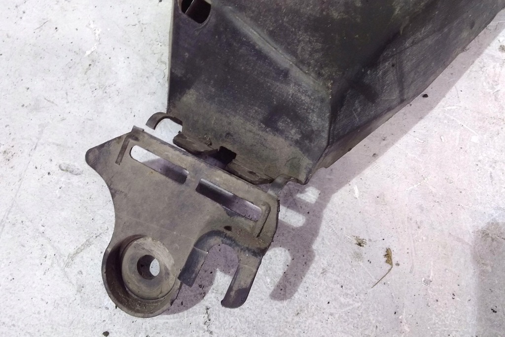 фото №7, Другое защита подвеска renault grand scénic ii jm0/1_ 8200260901a 1.87l