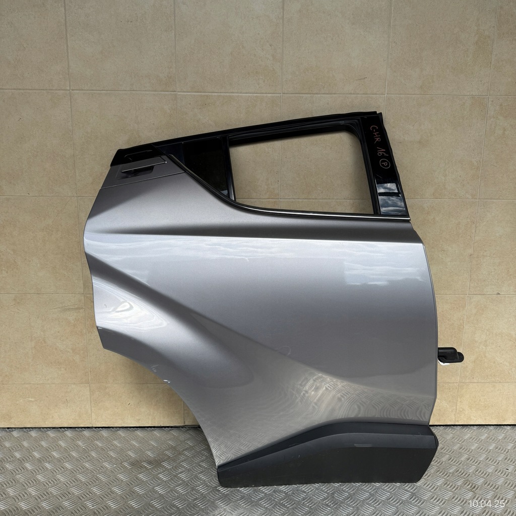 фото №1, Дверь полный задние правое toyota c-hr chr 2016 rok