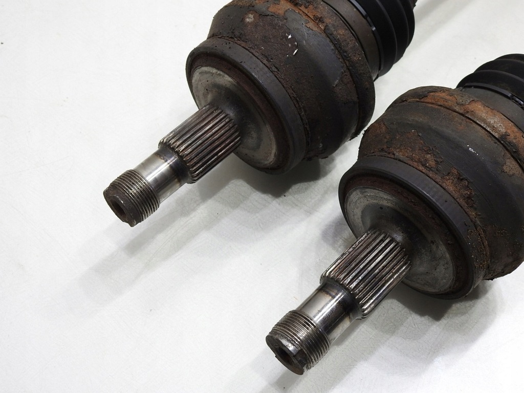 фото №5, Привідний вал задня задня mercedes w212 2.2 cdi